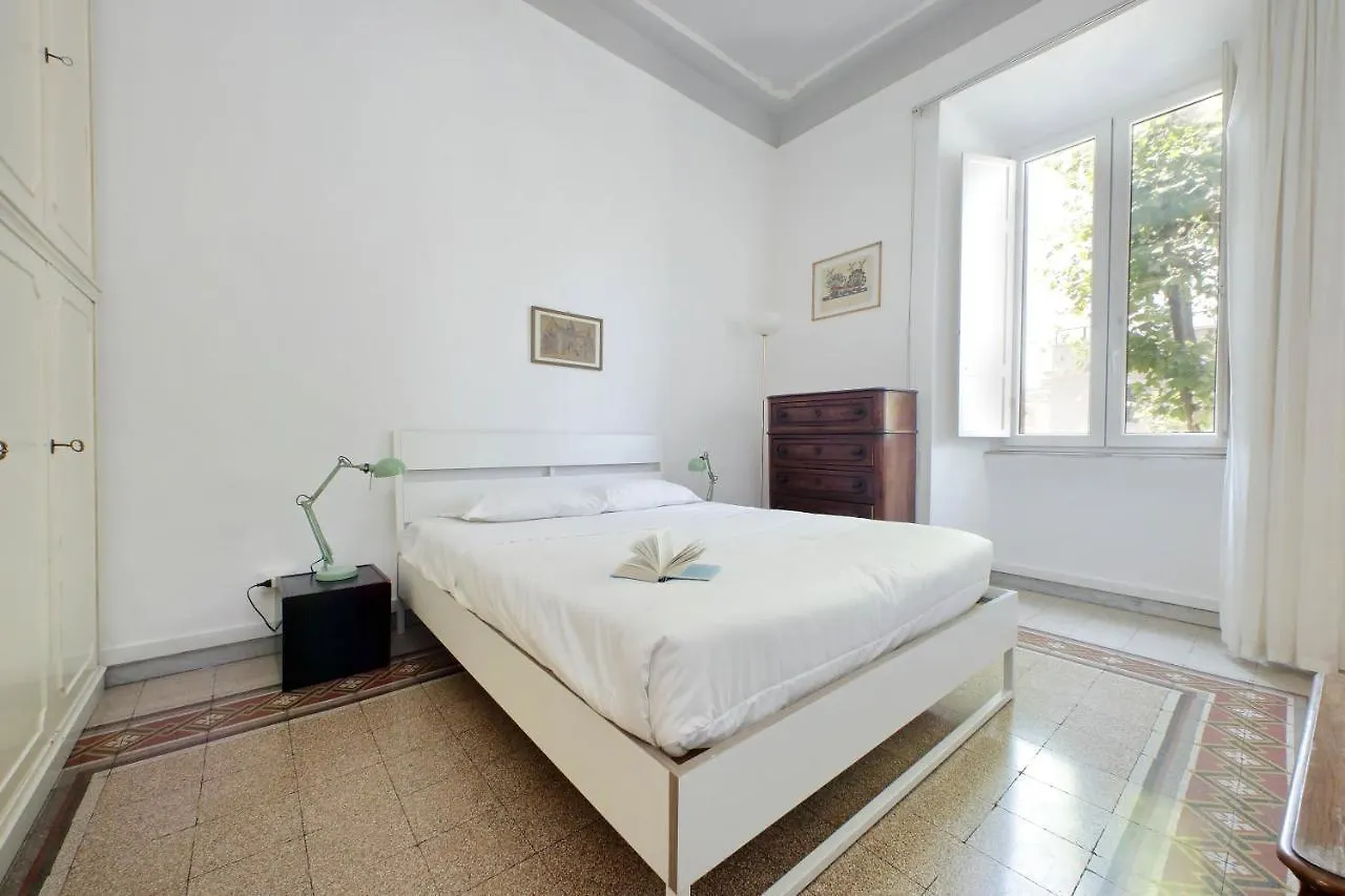 Cozy Merulana Rome Apartment